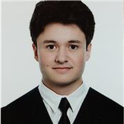 Soy estudiante de primer año del Grado de Matemáticas. Doy clases a domicilio de las Matemáticas de Bachillerato